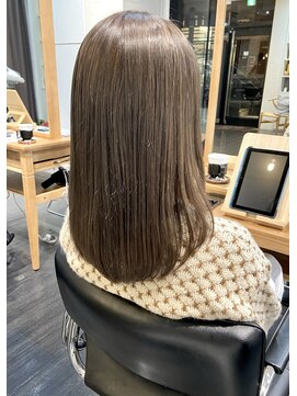 エムプラス 二子玉川(Mplus) ●ワンブリーチでできるまろやかbeige●