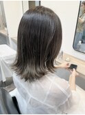 外はねミディアム くびれヘア レイヤーカット ウルフカット