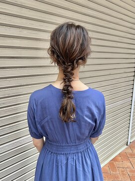 スミ(sumi) 結婚式ヘアセット×編みおろしstyle