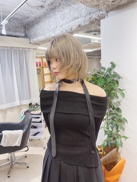 チェレ アズーリ 狭山店(Chere azuri) ウルフレイヤー/前髪ありレイヤーカット/アイスグレージュラテ