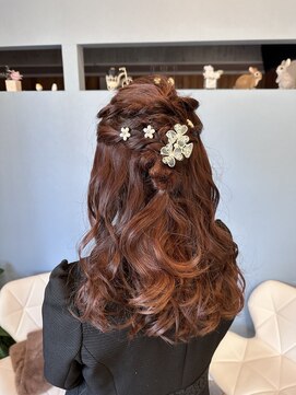 フェリス(Felis) ハーフアップヘアセット