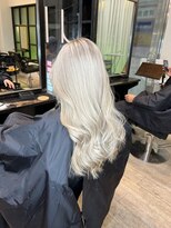 ノエ 心斎橋(Noe)&nbsp;ホワイトカラー♪髪質改善♪外国人風♪