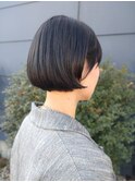黒髪ミニボブ