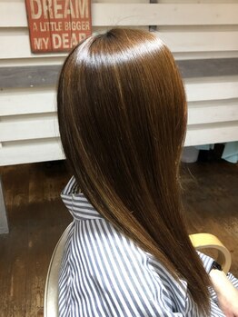 バグースヘア(bagus hair)の写真/こだわりの髪質改善トリートメントとプロの施術で手触りが変わる☆朝のスタイリングも簡単に♪