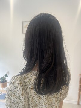 イトリ(itori) ミディアム/レイヤー/ツヤ髪/髪質改善/千早/香椎