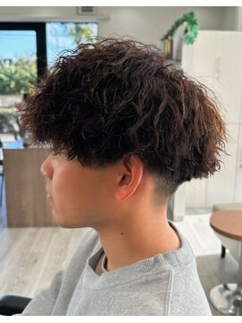 立体的な束感ツイスト