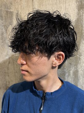 シャドウパーマ