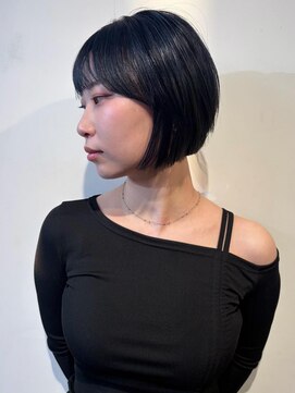 ブロック ジャポン(bloc japon) 透ける艶感・ブルーブラックボブ
