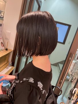 コワファーストナガサキシャンプーボーイ(COIFF1RST NAGASAKI SHAMPOO BOY) 今っぽくて可愛い10代20代ショートボブ／長崎