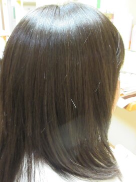 ヨシユキコンディショニング ダメージレスな縮毛矯正「強いくせ毛～ダメージ毛まで対応」16８