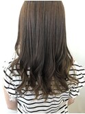 ナチュラルベージュ