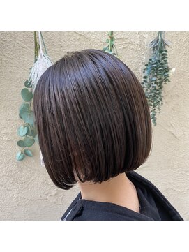 プリモ リコ(Primo.rico) ぱつっとボブ