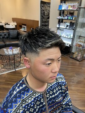 オンフリーク(ON FLEEK) #メッシュ#フェード#下関#メンズカット