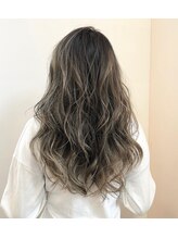 《絶妙な束感！ハイライト》自然な陰影は細かい束感に♪おしゃれ度をグッとUP