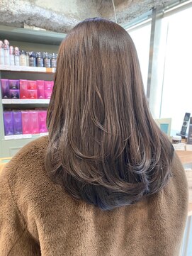 アリスバイアフロート 自由が丘(ALICe by AFLOAT) ワンカールで可愛いレイヤーカット