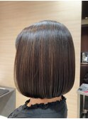 ベルトカラー＆艶ボブ