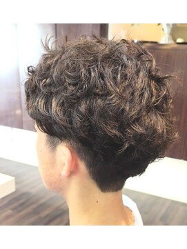 エノモト(ENOMOTO) メンズカットツイストスパイラルパーマ爽やか刈り上げヘア