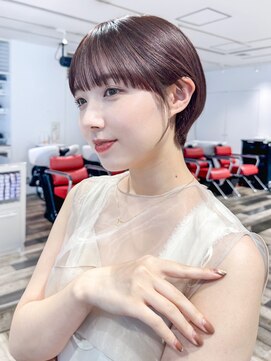 シオン(shion) 似合わせカットメルティカラーフェザーショート_ba453712