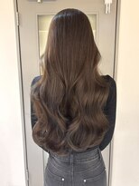 ネオリーブ チロル 横浜西口店(Neolive CiroL.)&nbsp;色気ロングレイヤーくすみベージュブリーチなしカラー【横浜】