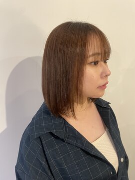 ラフ 大宮店(Laf) ベージュ。