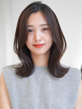 アンアミ シブヤ(Un ami shibuya) 【TOMI】くびれヘア/ミディアムヘア/グレージュ