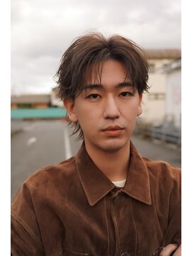 ディライト(Delight) ナチュラルセンターパートウルフ