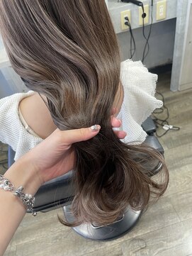 ハイル(KHAIR) 透明感☆ベージュカラ―♪梅田美容室/金城二千夏