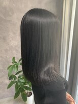 ロイ 梅田(Roy)&nbsp;白髪染め/艶髪/艶カラー/軽めミディアム/ツヤ/オリーブ