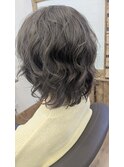 ふんわりウェーブ＆グレージュカラー