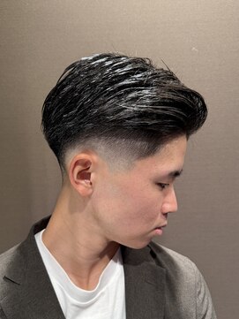 ヒロギンザ 六本木店(HIRO GINZA) ロースキンフェード × クラシック七三バック