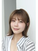 表参道酸性ストレートパーマ艶髪ミディアムレイヤーベージュ40代