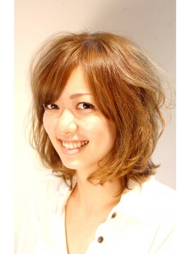 ソレイジュ(soleige) ふんわりガーリーミディアム