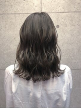 バブルス 新所沢店(BUBBLES) ナチュラルアッシュブラウン♪