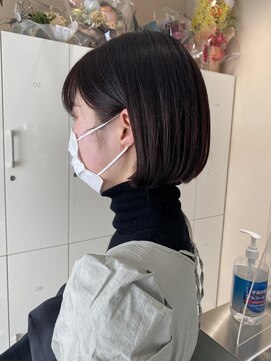 フィグバイアルテフィーチェ(fig by artefice) 丸みボブ