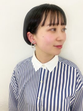 エンドリンク(endlink) ぱつっと切りっぱなしの黒髪ミニボブ