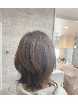 エルド(eld) 【40代 50代】ネオウルフ×グレージュカラー