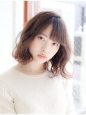 【佐々木　スタイル】ふんわりミディアム×ラフウェーブ