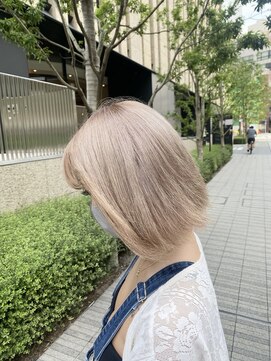 ルーブ トウキョウ(Loob. TOKYO) 透明感！ホワイトベージュ【ヘアカラー、ケアブリーチ】