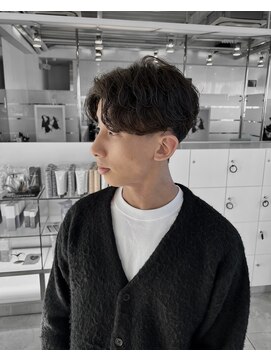 ブランコジーサウス(BLANCO G South) センターパーマ　ニュアンス　ツイストスパイラル