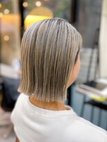 ジラ ヘアアンドメイク(girra HAIR&MAKE)&nbsp;ダブルカラー