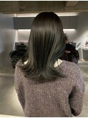 デザインカラーレイヤーカットウェットヘア夏オリーブベージュ