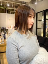 ジアン テラス(GIEN TERRASSE)&nbsp;外ハネボブ/切りっぱなしボブ/アッシュグレージュ@重里