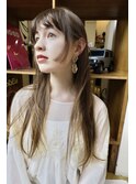 ブリーチ無しベージュカラー。顔まわりカット、レイヤーカット