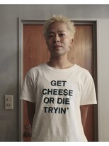 ソーレ(sole)&nbsp;yosuke 前髪下ろし金髪スパイキーショート