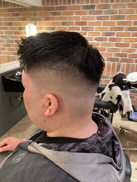 リリーコナー 武蔵小杉(LilyConnor) 武蔵小杉/メンズ/ヘッドスパ/眉毛/バーバー/フェード