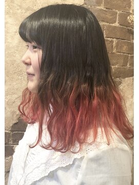 マギーヘア(magiy hair) magiyhair［西部笑］グラデーションカラー