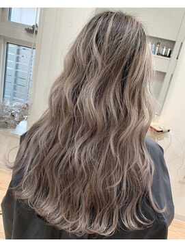 リアン(LIAN) ホワイトベージュ