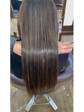 美容室 メザミー MESAMIES 髪質改善透明感アッシュハイライトツヤ髪ストレートロング