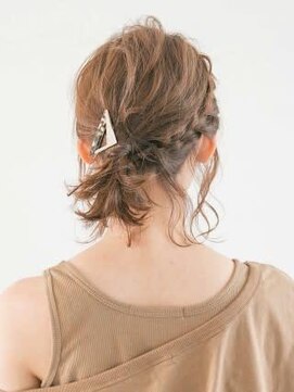 アース 三軒茶屋店(HAIR&MAKE EARTH) 編み込み_カチューシャ_アレンジ_三軒茶屋_ボブスタイル
