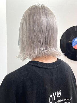 デート 下北沢(DATE) ダブルカラーブロンドベージュカラーケアブリーチハイトーン韓国